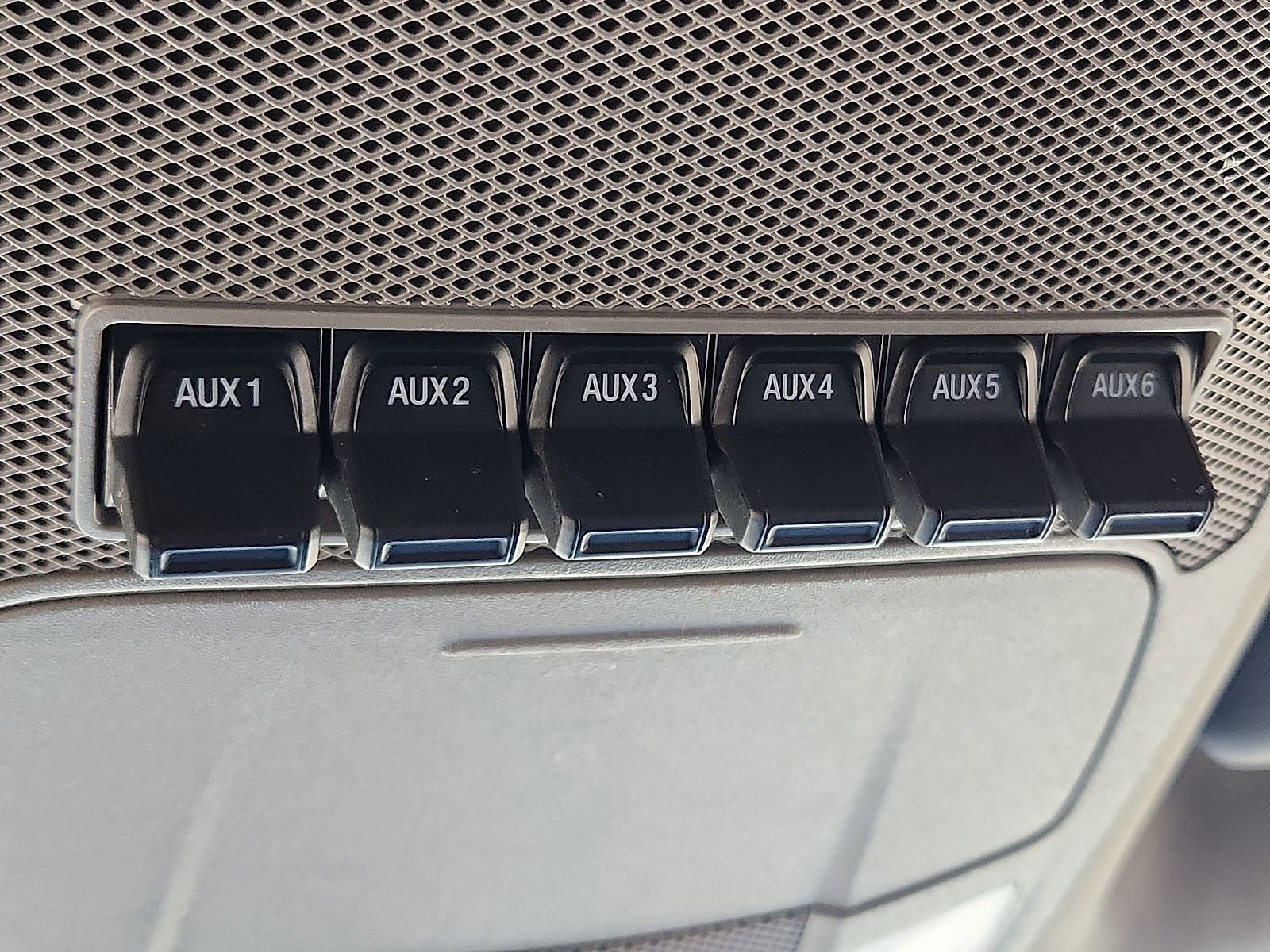 Used 2022 Ford F350 XLT w/ XLT Premium Package image 13