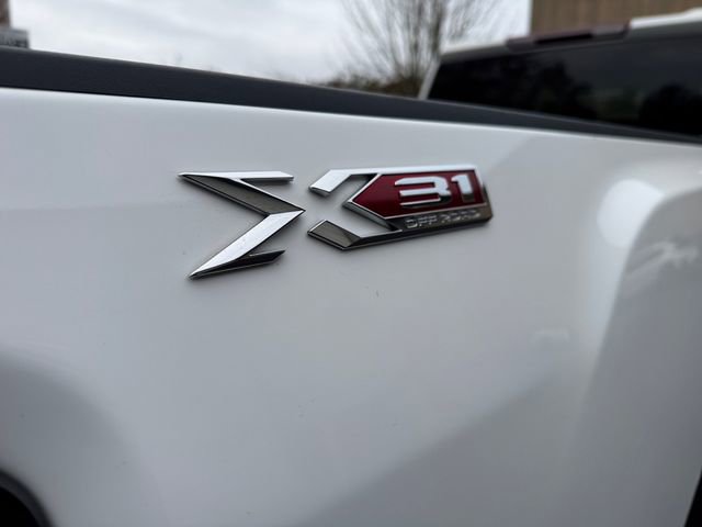 Used 2024 GMC Sierra 3500 SLE w/ SLE Convenience Package AWD/4WD image 18