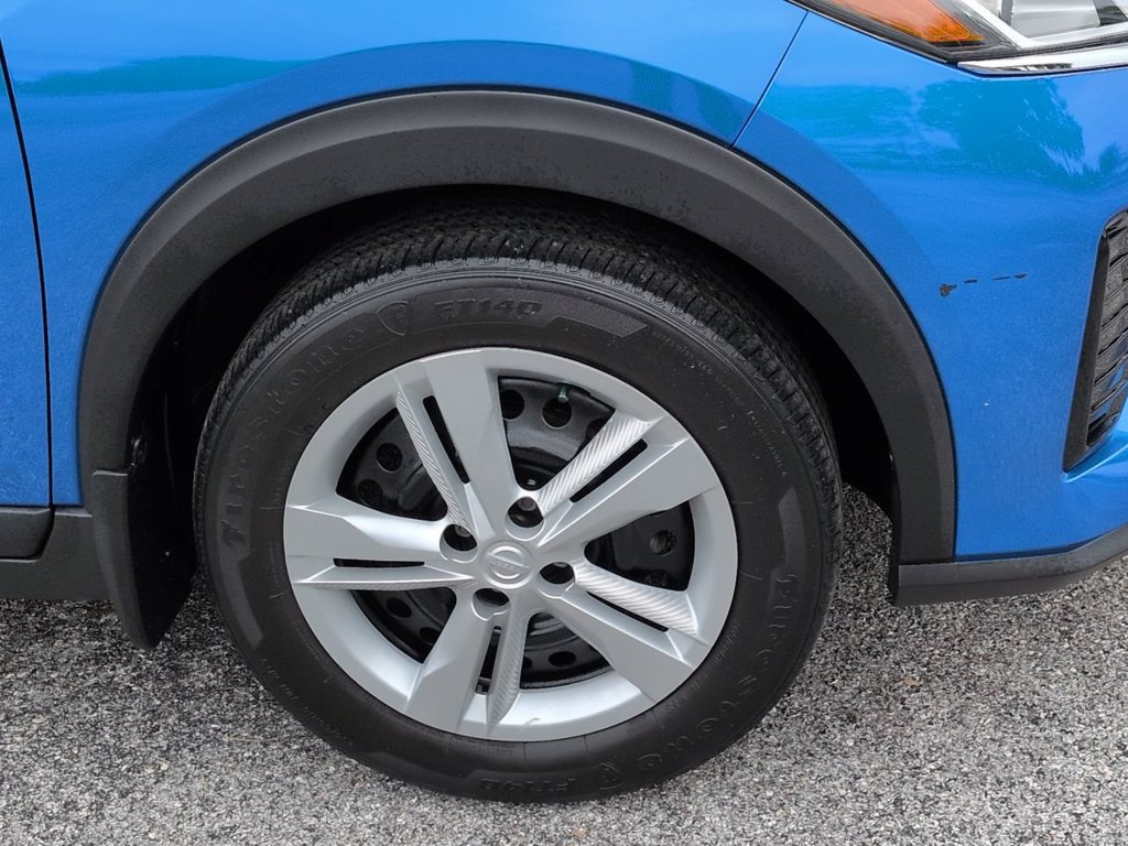 Certified 2024 Nissan Kicks S FWD image 11