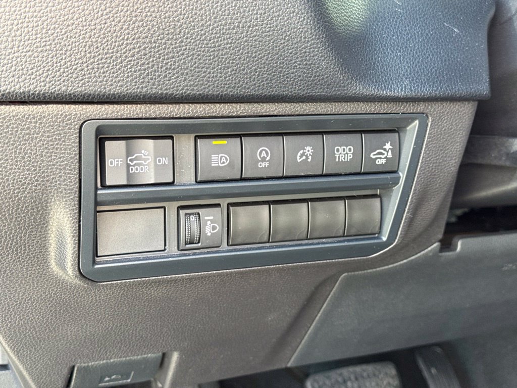 Used 2024 Toyota Tundra SR5 w/ SR5 Convenience Package AWD/4WD image 48