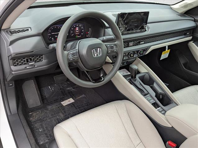 New 2025 Honda Accord SE image 3