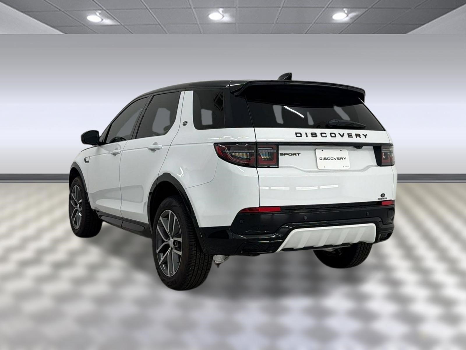 New 2026 Land Rover Discovery Sport Landmark AWD/4WD image 3
