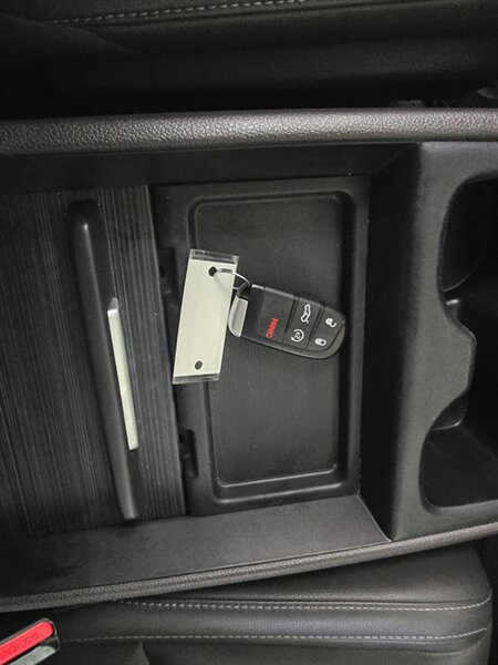 Used 2021 Honda Odyssey EX-L image 22