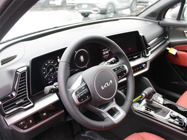 New 2025 Kia Sportage SX image 12