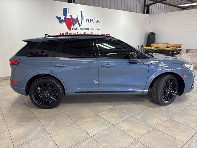 Used 2023 Lincoln Corsair Reserve w/ Jet Appearance Package image 5