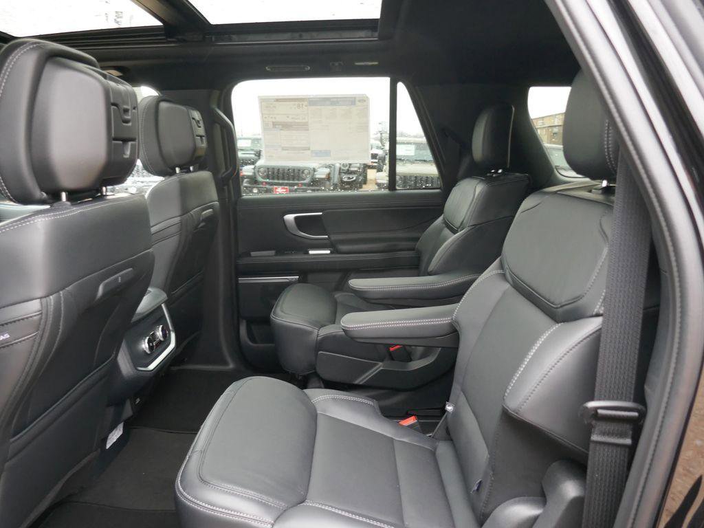 New 2026 Ford Expedition Max Platinum w/ Stealth Appearance Package image 13