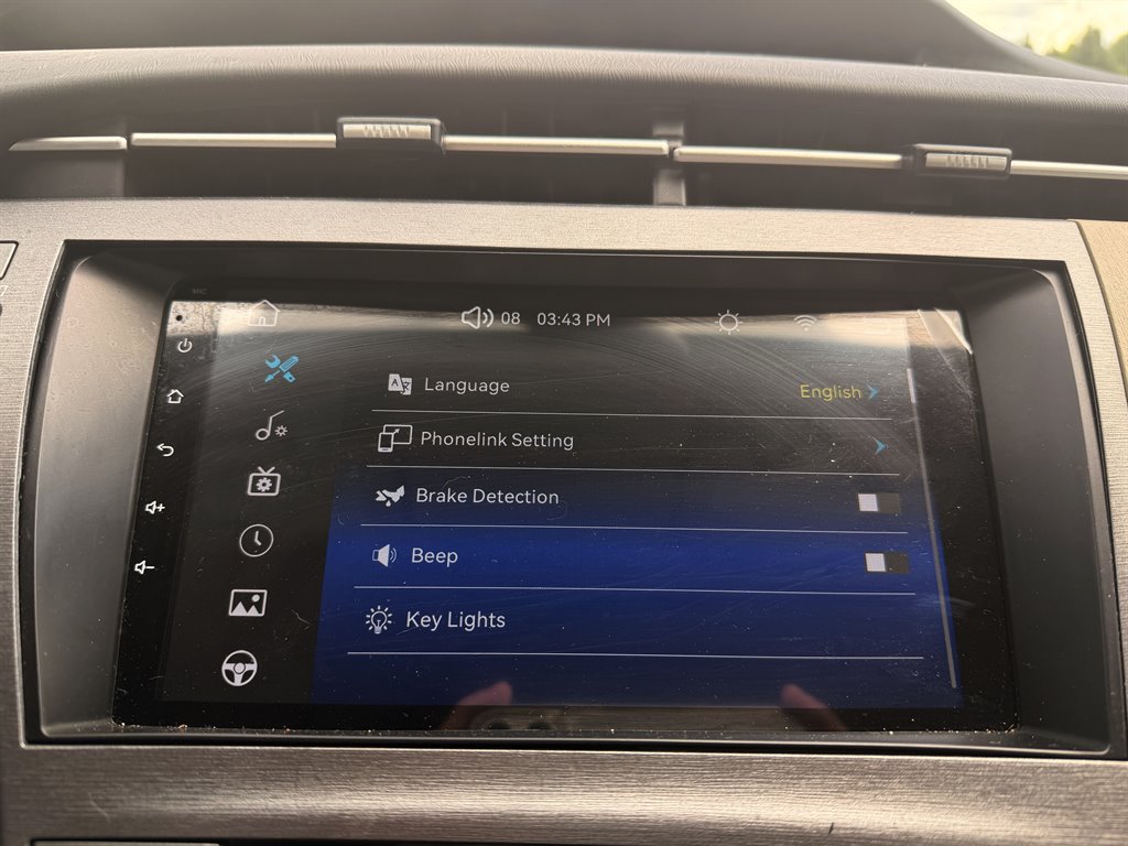 Used 2015 Toyota Prius Two FWD image 15