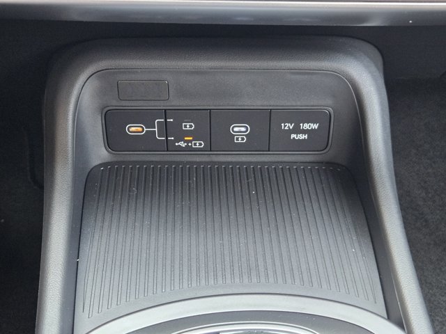 New 2027 Hyundai Kona SE FWD image 15