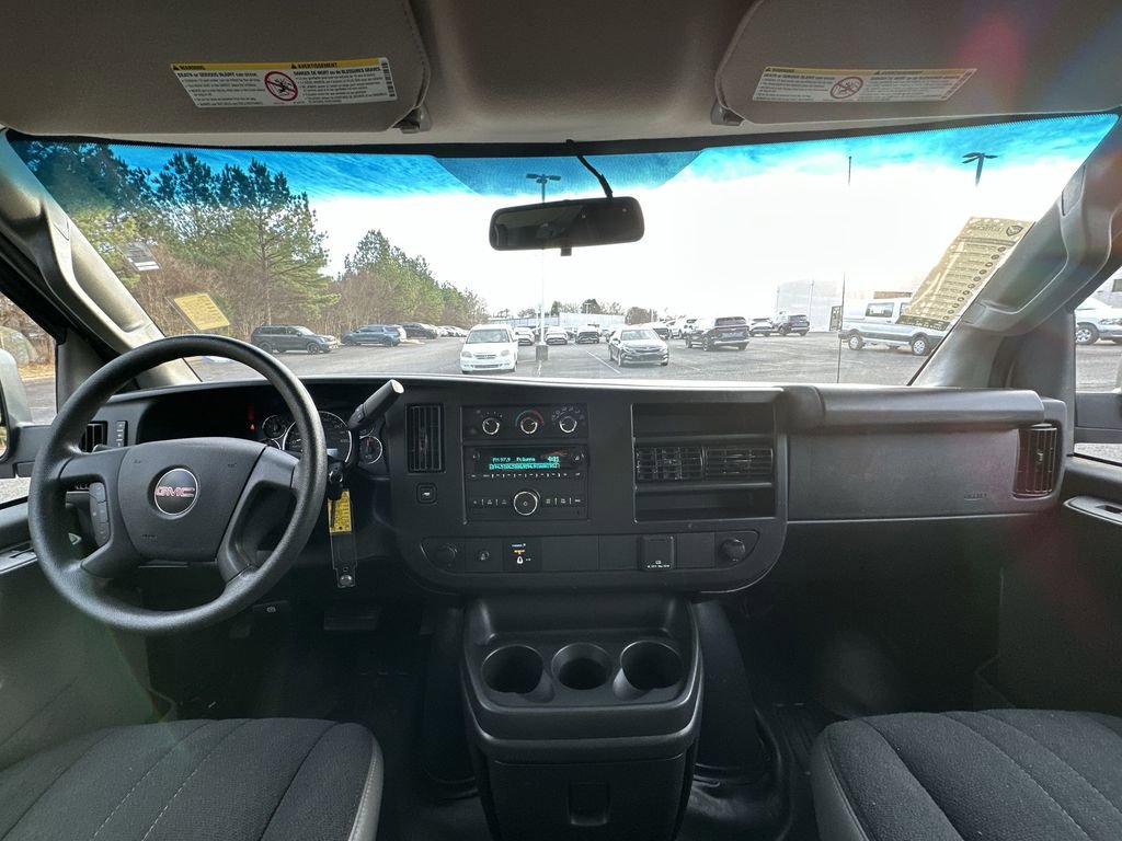 Used 2024 GMC Savana 2500 w/ Driver Convenience Package image 31