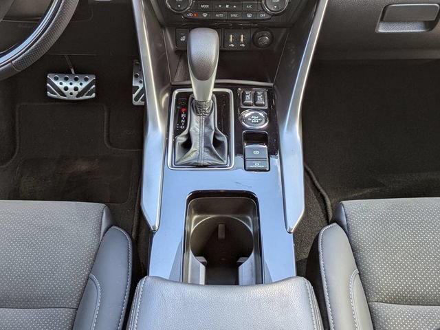 Used 2025 Mitsubishi Eclipse Cross AWD image 21