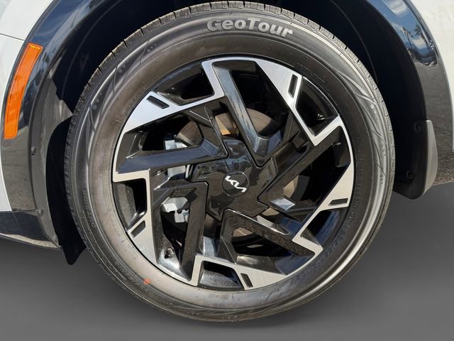 Used 2023 Kia Sportage SX image 12