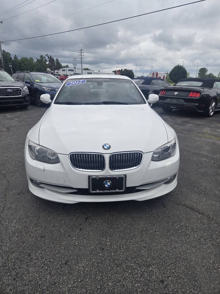 Used 2012 BMW 328i Convertible RWD image 3