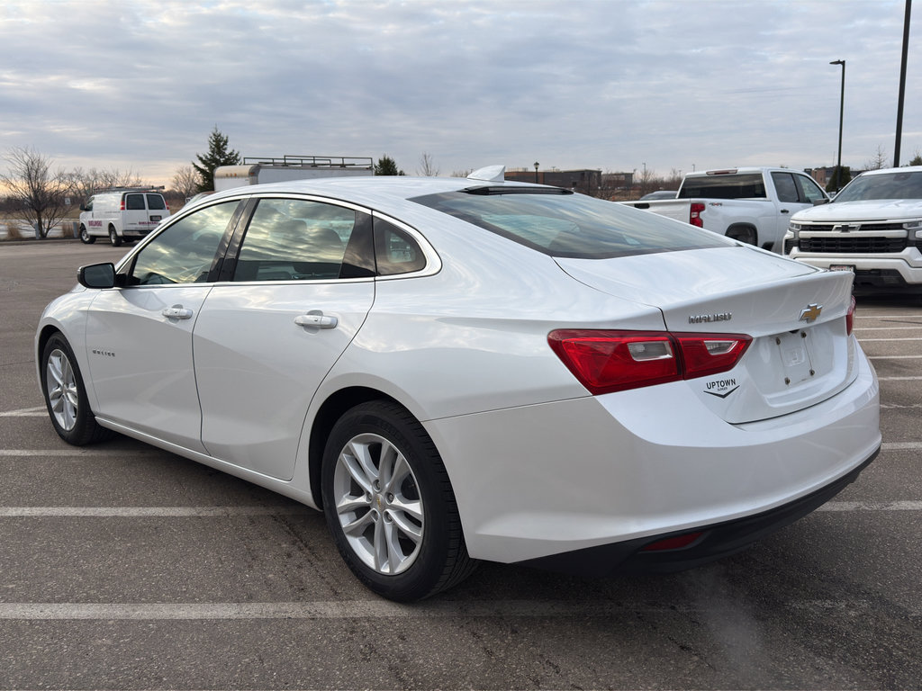 Used 2016 Chevrolet Malibu LT w/ Leather Package image 3