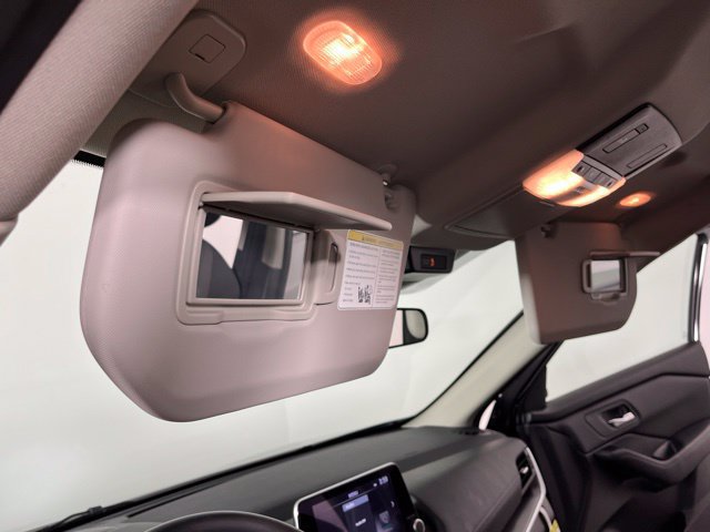 Certified 2026 Nissan Rogue SV FWD image 35