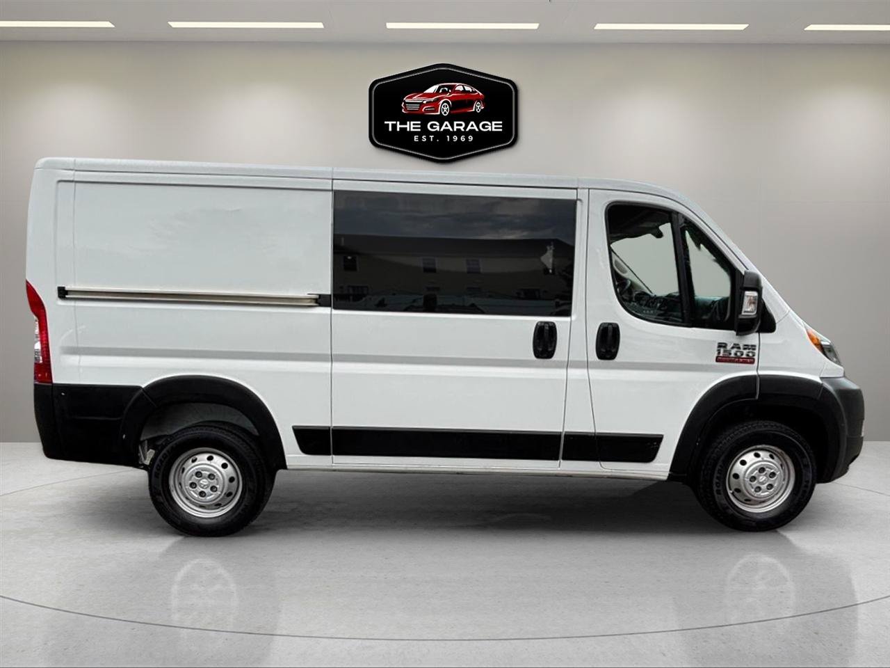 Used 2021 RAM ProMaster 1500 w/ Convenience Group FWD image 4