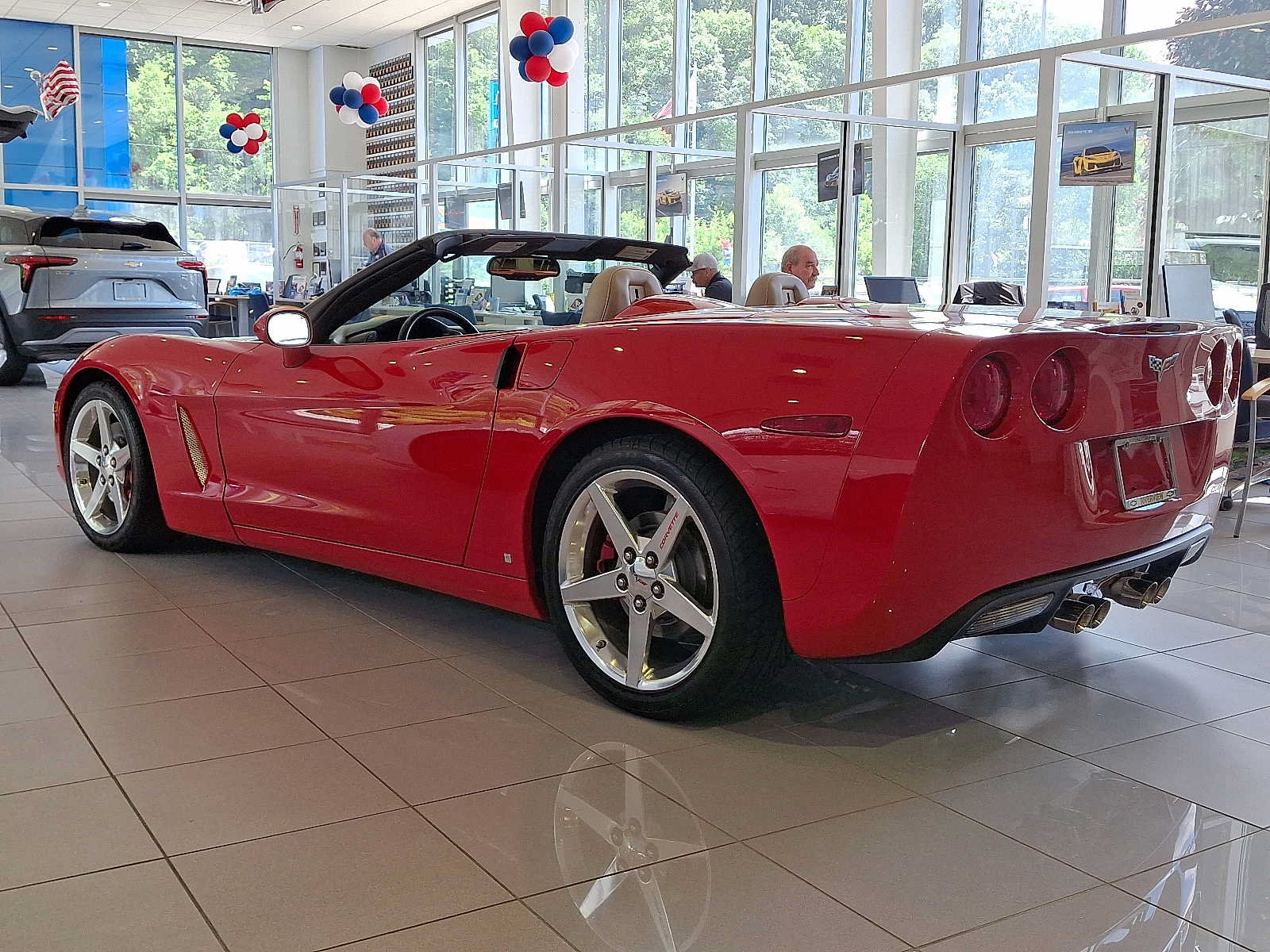 Used 2006 Chevrolet Corvette Convertible w/ Preferred Equipment Group RWD image 4