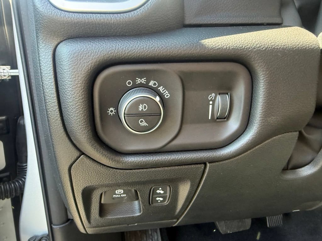 New 2026 RAM 1500 Big Horn AWD/4WD image 12