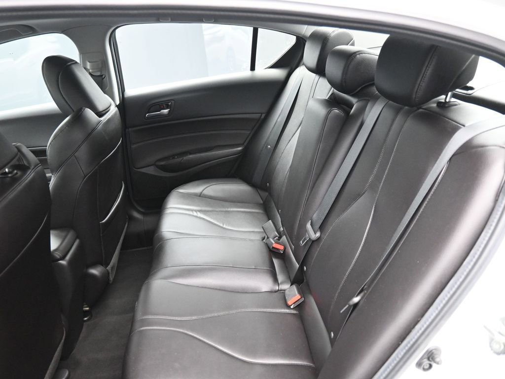 Used 2019 Acura ILX image 21