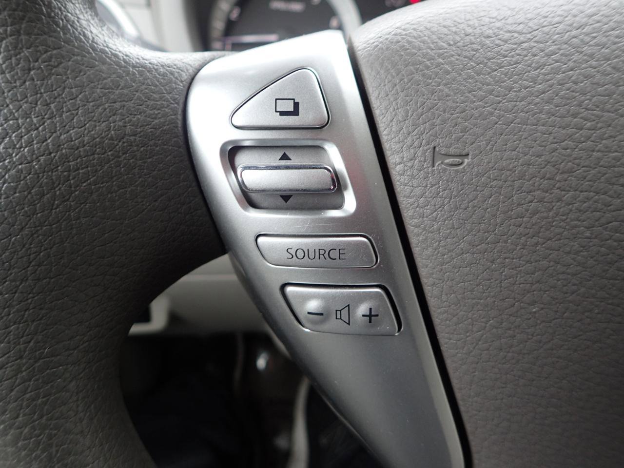 Used 2013 Nissan Sentra SV FWD image 15