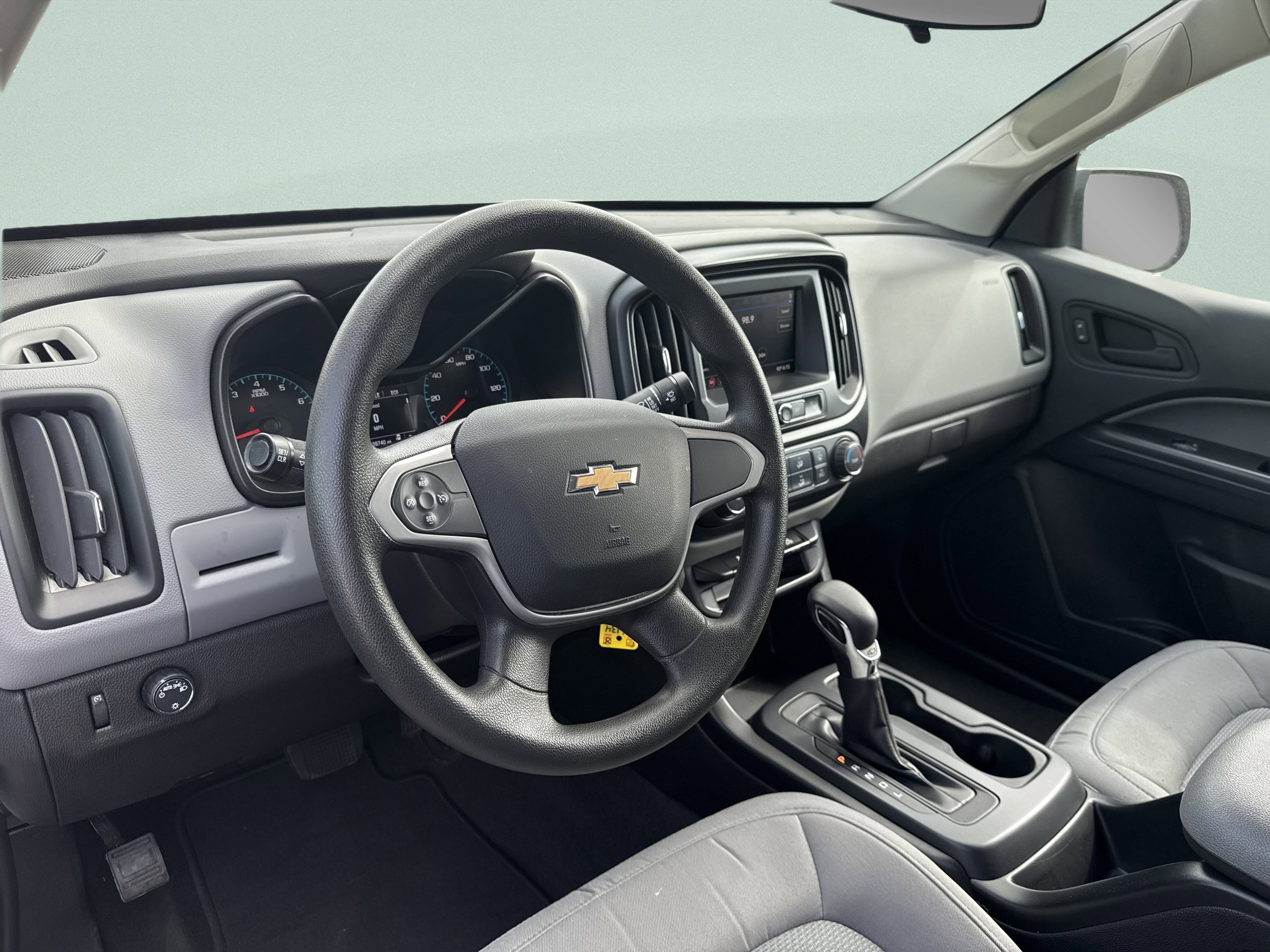 Used 2022 Chevrolet Colorado W/T w/ Custom Special Edition RWD image 8