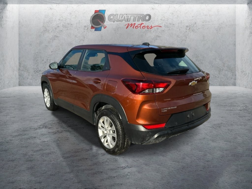 Used 2021 Chevrolet TrailBlazer LS AWD/4WD image 3