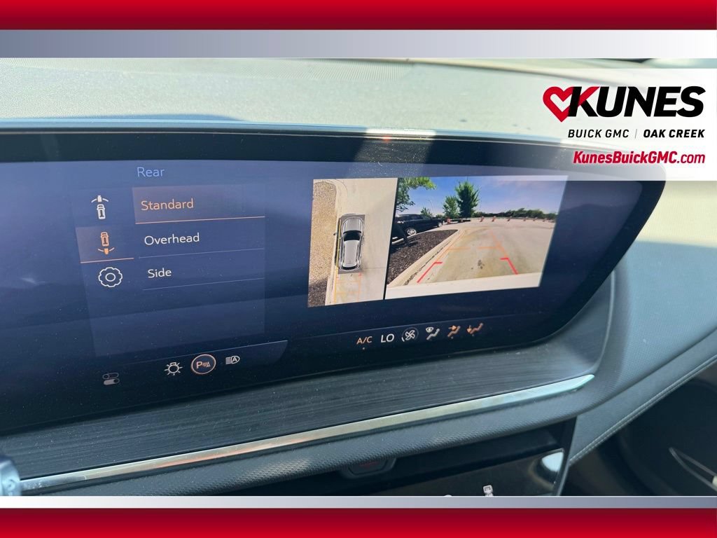 Used 2024 Buick Envision Preferred AWD/4WD image 29