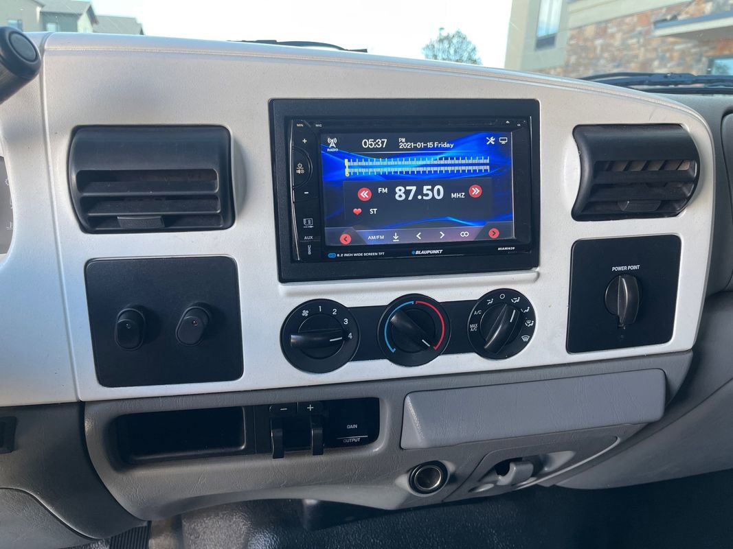 Used 2006 Ford F250 XLT image 12