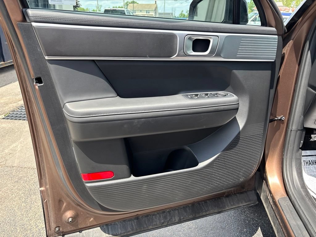 Certified 2025 Hyundai Santa Fe XRT AWD/4WD image 13
