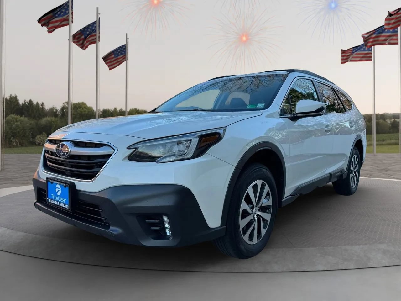 Used 2021 Subaru Outback Premium AWD/4WD image 1