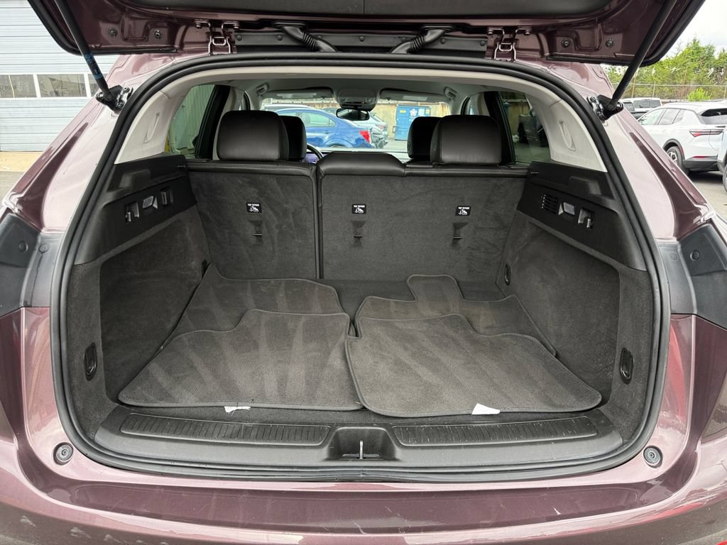 Used 2024 Buick Envision Preferred AWD/4WD image 25