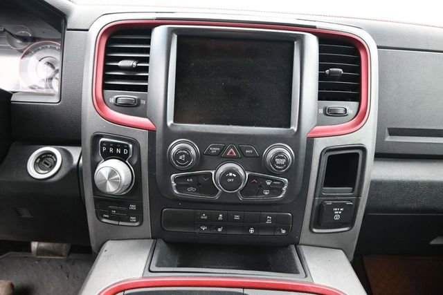 Used 2015 RAM 1500 Rebel AWD/4WD image 18