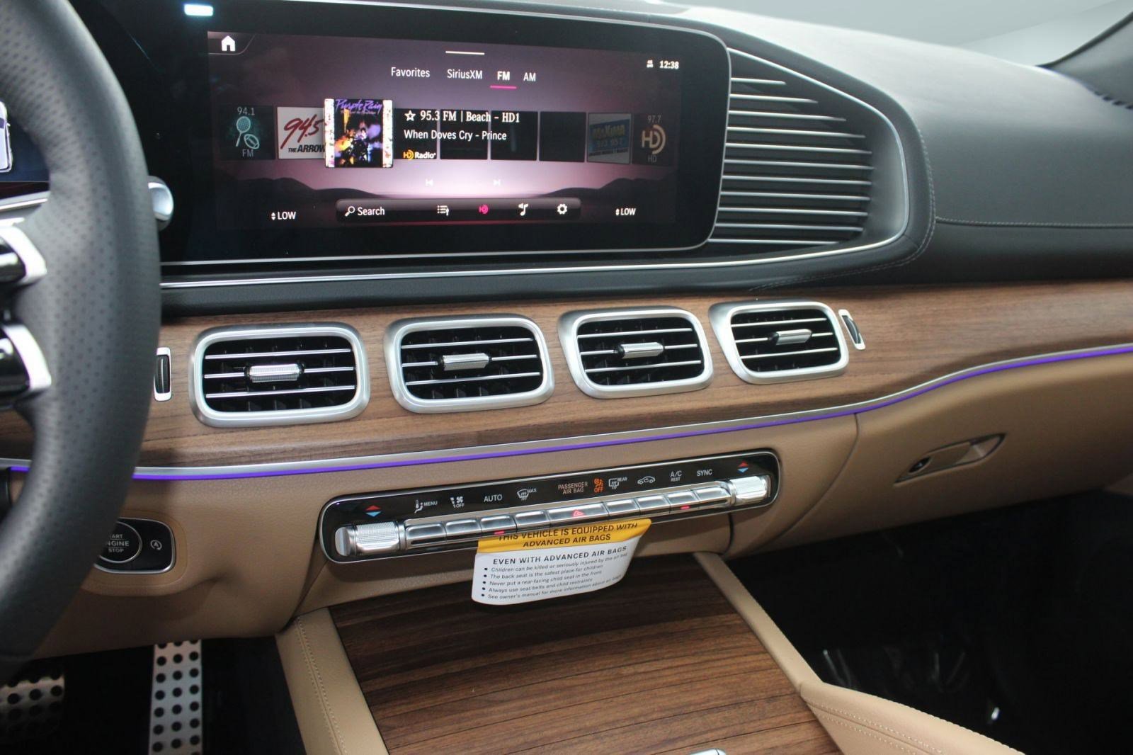 New 2026 Mercedes-Benz GLS 450 4MATIC image 25