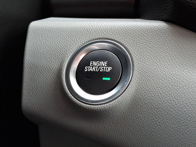 Used 2022 GMC Terrain SLE w/ Driver Convenience Package image 23