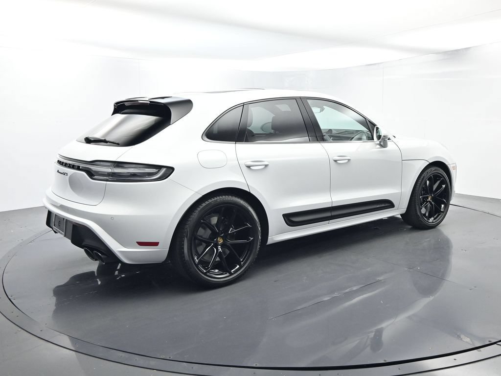 Certified 2026 Porsche Macan GTS AWD/4WD image 15