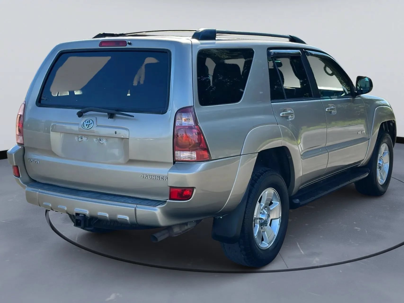 Used 2004 Toyota 4Runner Sport AWD/4WD image 8