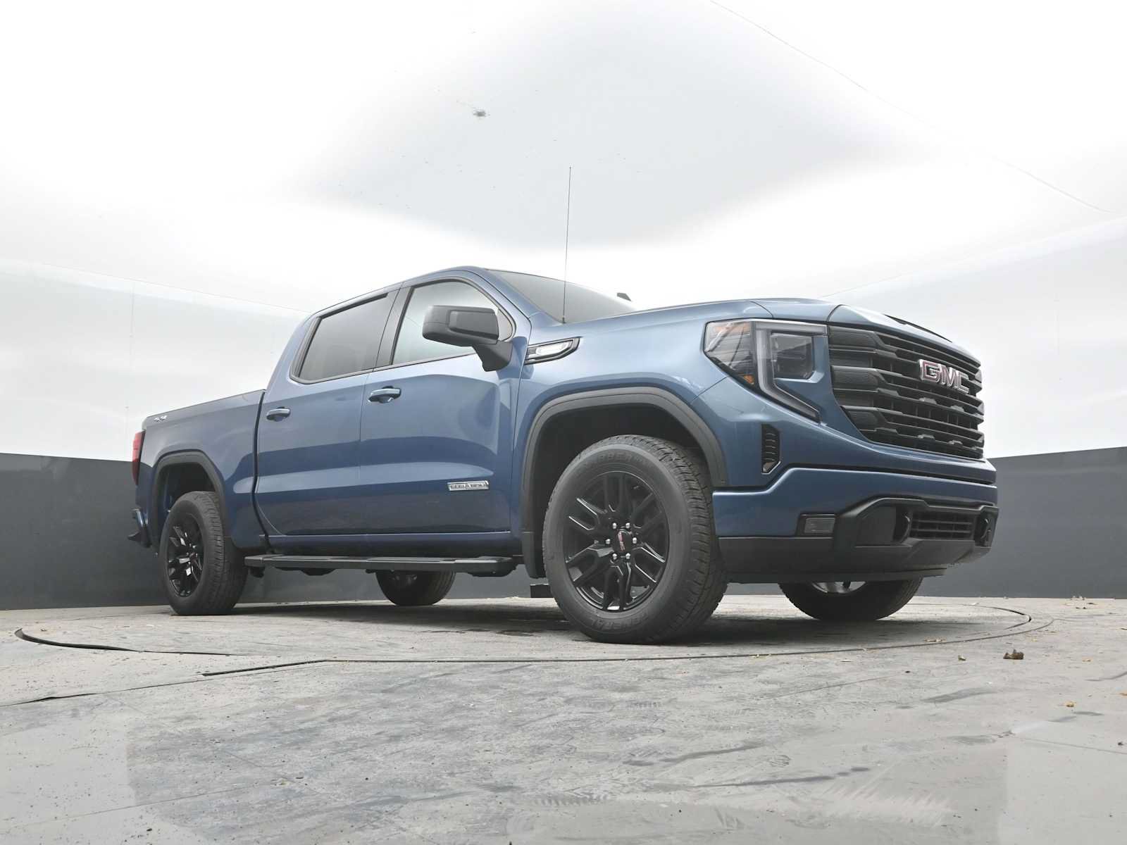 New 2026 GMC Sierra 1500 Elevation AWD/4WD image 43