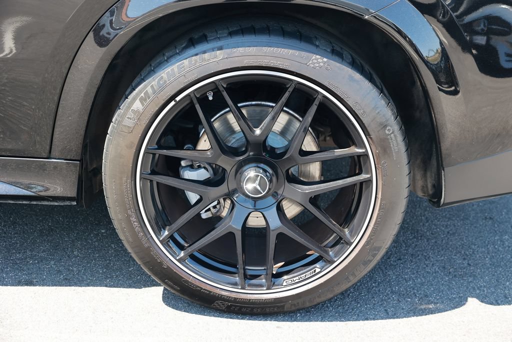 Used 2024 Mercedes-Benz GLE 53 AMG 4MATIC Coupe w/ Driver Assistance Package image 10