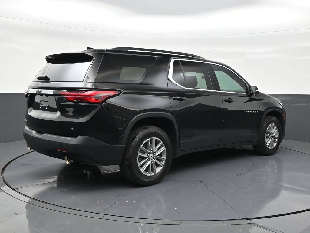 Used 2024 Chevrolet Traverse LT FWD image 5