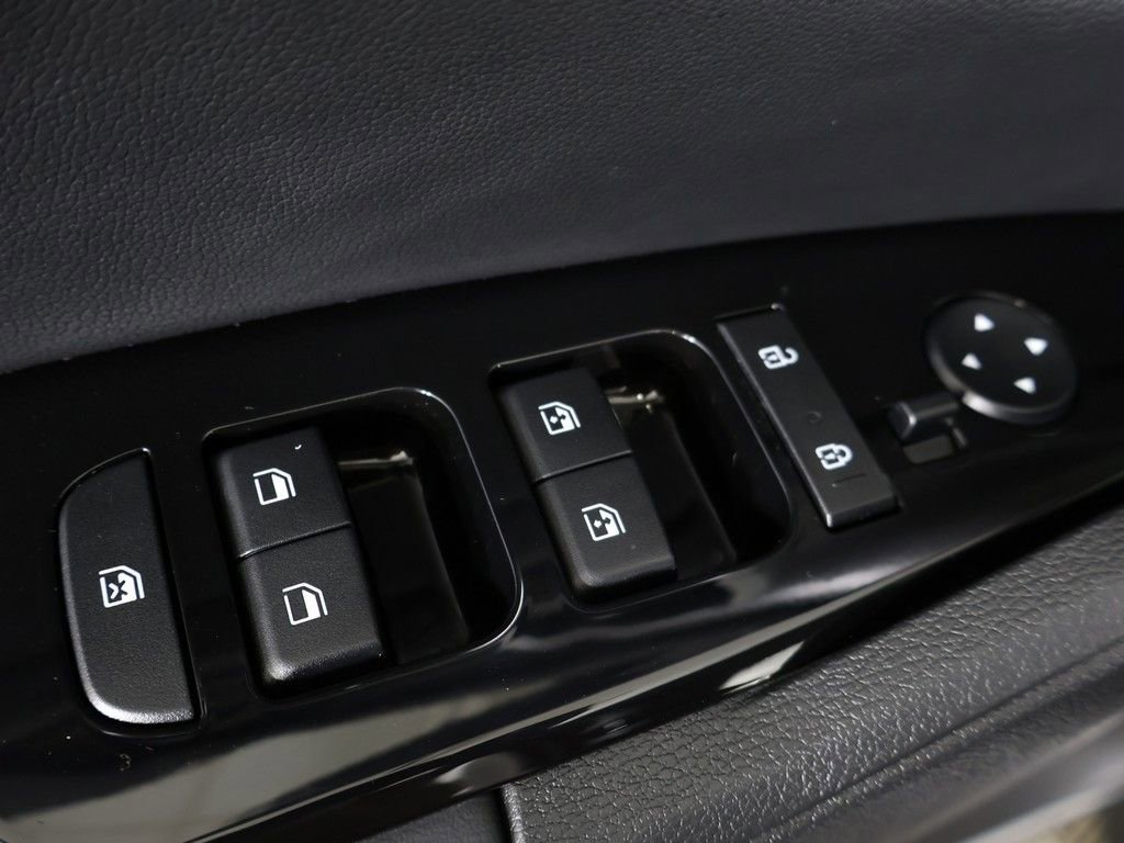 Used 2023 Kia Sportage EX image 37