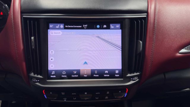 Used 2021 Maserati Levante GranSport AWD/4WD image 32