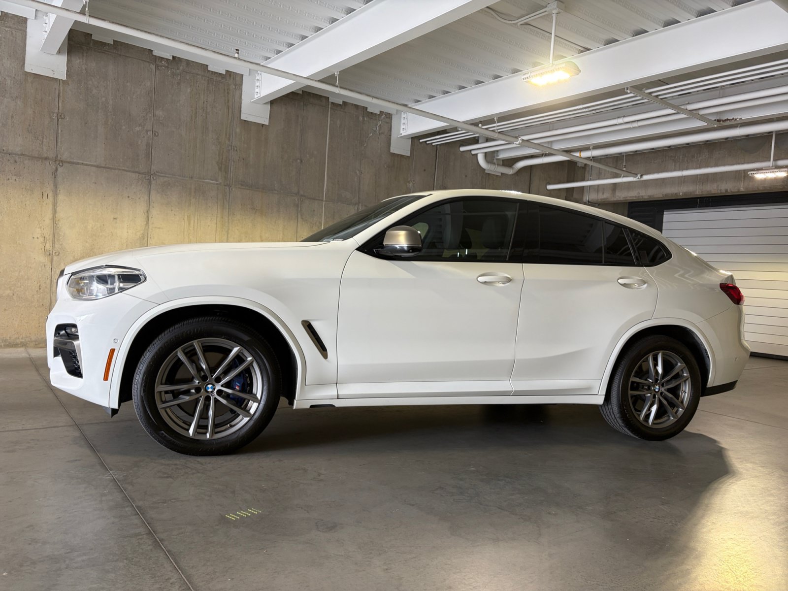 Used 2020 BMW X4 M40i w/ Parking Assistance Package AWD/4WD image 2