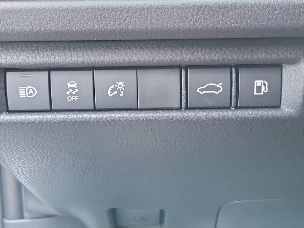 Used 2026 Toyota Camry XSE image 19