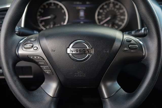 Used 2019 Nissan Murano S FWD image 27