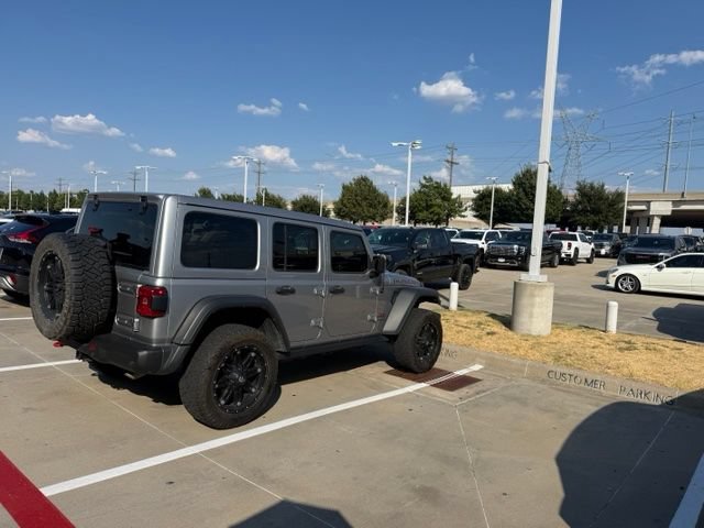 Used 2019 Jeep Wrangler Unlimited Rubicon AWD/4WD image 2