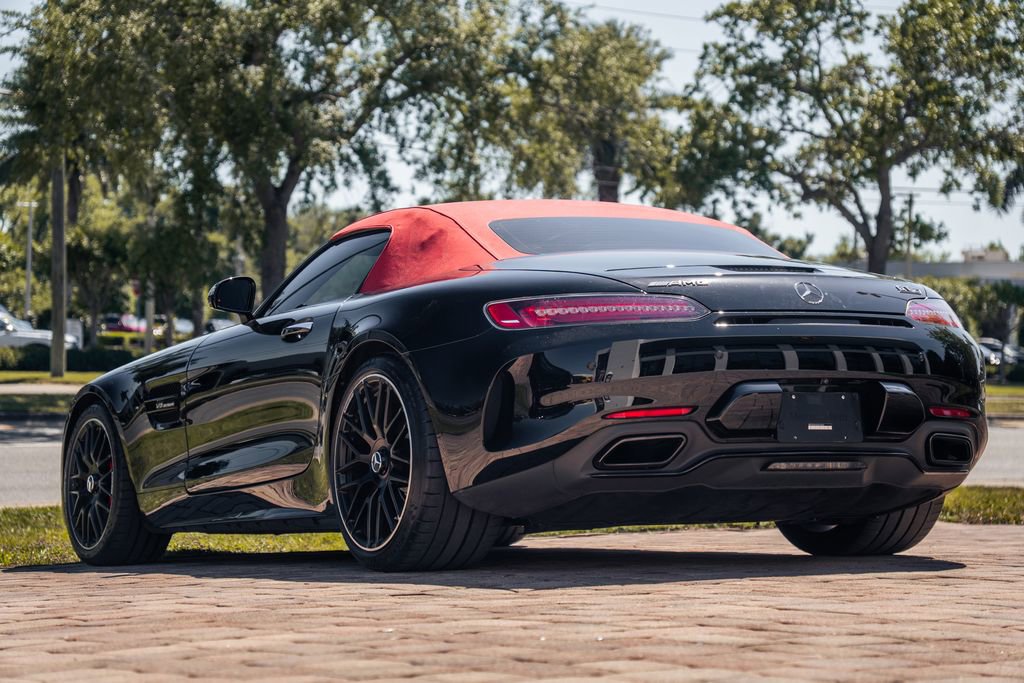 Used 2018 Mercedes-Benz AMG GT C image 3