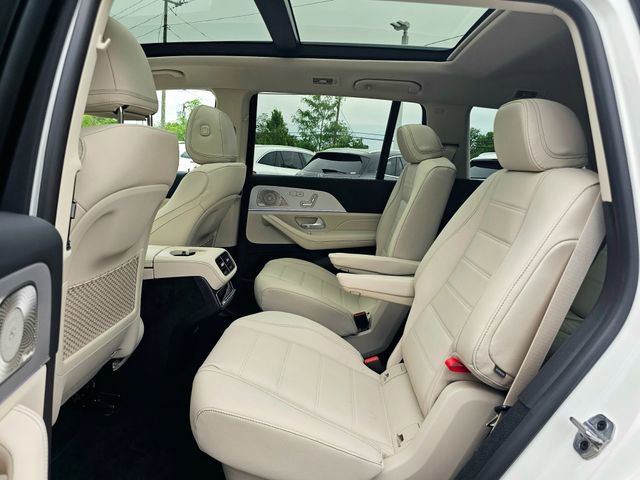 New 2026 Mercedes-Benz GLS 450 4MATIC image 21