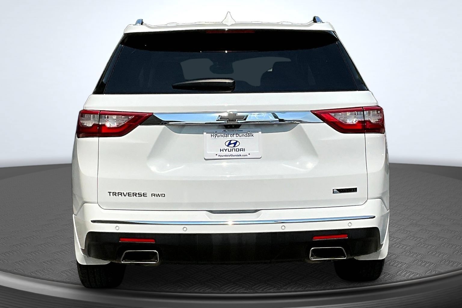 Used 2018 Chevrolet Traverse Premier AWD/4WD image 6