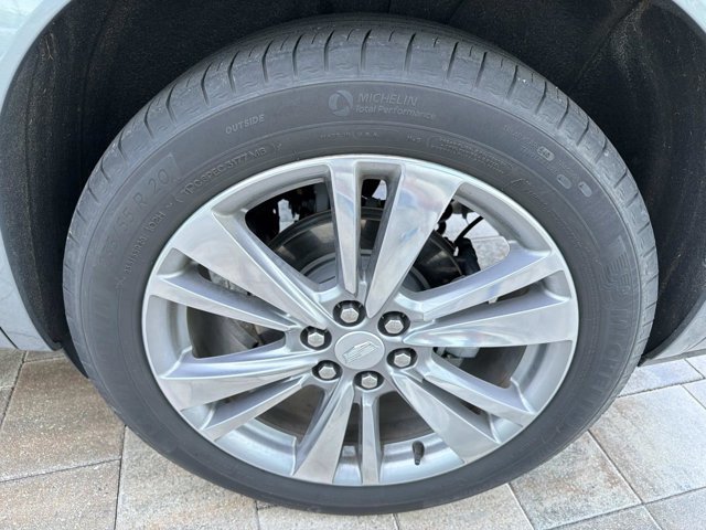 Used 2024 Cadillac XT6 Premium Luxury w/ Technology Package image 36