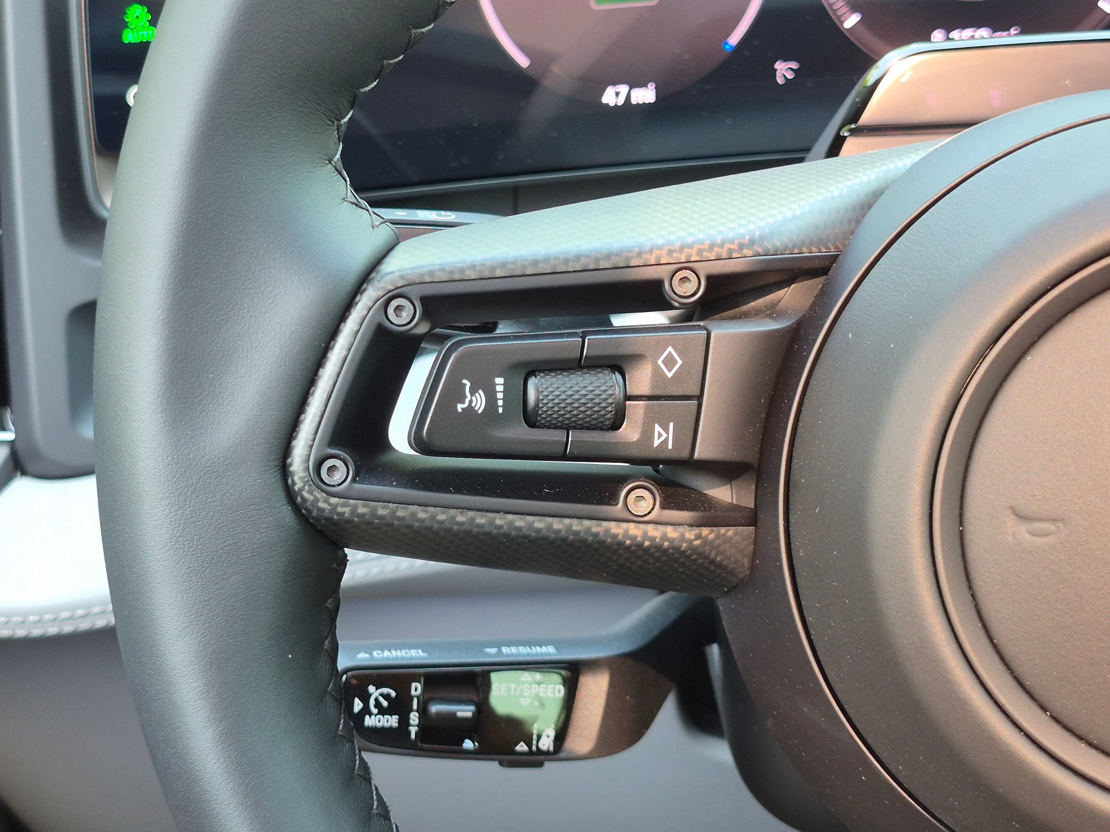 New 2026 Porsche Cayenne Turbo Electric AWD/4WD image 9