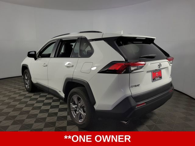 Used 2025 Toyota RAV4 LE AWD/4WD image 6